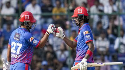 RCB के हाथों बेइज्जती के बाद दिल्ली को मिली चेतावनी, प्लेऑफ की उम्मीदें हुई धुंधली? क्या अब होगी वापसी! 