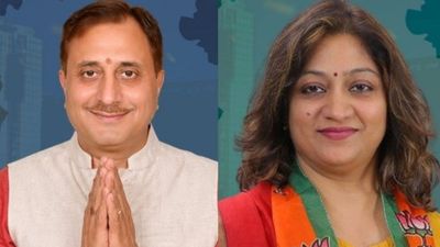 कौन हैं प्रवेश वाही और डॉ मोनिका पंत? दिल्‍ली के बने नए मेयर और डिप्‍टी मेयर 