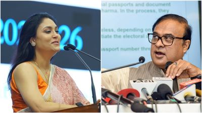 Assam Politics: “CM की पत्नी के पास मुस्लिम देश का पासपोर्ट?” CM हिमंत ने Toolkit का जिक्र कर किया पर्दाफाश