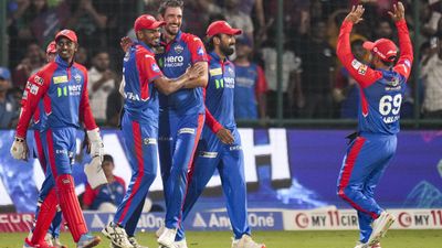 IPL 2026 के बीच दिल्ली कैपिटल्स को लगा एक और बड़ा झटका, लगातार दो जीत के बावजूद सामने आई बड़ी परेशानी! 