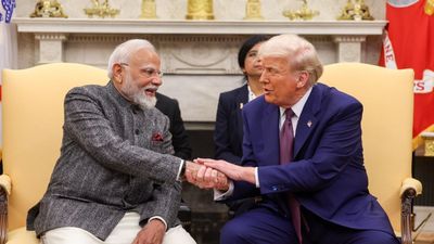 PM Modi Donald Trump Call: ट्रंप ने PM मोदी से 40 मिनट की फोन पर बात, क्या भारत बनेगा शांतिदूत