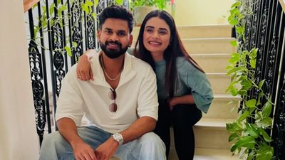 'मैंने नशे में BF के साथ', कौन हैं श्रेष्ठा अय्यर? वायरल वीडियो ने मचाई तबाही, क्रिकेटर Shreyas Iyer से संबंध