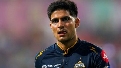 GT vs RR: शुभमन गिल आज का मैच क्यों नहीं खेल रहे? किस वजह से राशिद खान को बनाया गया कप्तान