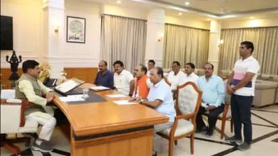 MP News: टीईटी अनिवार्यता पर सुप्रीम कोर्ट के फैसले के खिलाफ मध्यप्रदेश सरकार की पुनर्विचार याचिका, शिक्षकों को राहत की उम्मीद