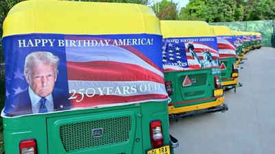 US Embassy Delhi: अमेरिकन एंबेसी ने क्यों बुक किए दिल्ली के हजारों ऑटो? क्या करने का है प्लान?