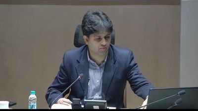 ललितपुर फार्मा पार्क बनेगा ग्लोबल एक्सपोर्ट हब! UPSIDA–JNPA के बीच बड़ा MoU, निवेश और रोजगार को मिलेगा बूस्ट