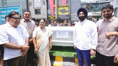 दिल्ली की हवा साफ करने का ‘देसी मास्टरप्लान’! सड़कों पर उतरी हाईटेक मशीनें, क्या अब खत्म होगा Pollution?