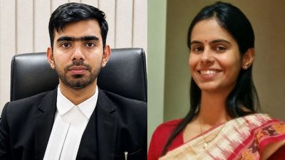  IAS Nidhi Malik: कौन हैं निधि मलिक? दिल्ली जज सुसाइड केस में क्यों उछला जम्मू की इस ऑफिसर का नाम