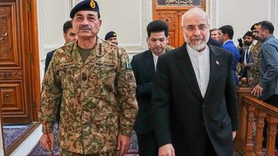 Iran War Update: ट्रंप-मुनीर पर ईरान को भरोसा नहीं! चीन के सहारे चली नई चाल, खेल में बुरा फंसेगा अमेरिका?