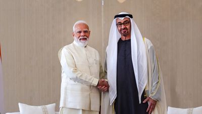 PM Modi UAE Visit: पेट्रोल-LPG के बढ़े दाम के बीच PM मोदी ने की UAE से बड़ी डील, क्या होगा आपकी जेब पर असर?