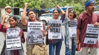 NEET 2026 Re-Exam Date: NEET एग्जाम की नई तारीख का ऐलान, 21 जून को परीक्षा, NTA ने बताया कब आएगा एडमिट कार्ड