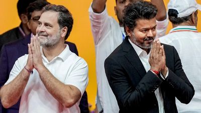 विजय बन सकते थे 'कांग्रेस के CM', 2009 में अगर राहुल गांधी ये फैसला लेते, तो तमिलनाडु की राजनीति अलग होती!