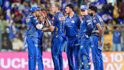 RCB vs MI: क्या मुंबई इंडियंस में होगा बड़ा बदलाव? हार्दिक पांड्या को लेकर सस्पेंस बरकरार