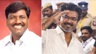 Thalapathy Vijay के Cabinet में कांग्रेस को हिस्सा, मंत्री बनने को तैयार MLA विश्वनाथन बोले- ‘सत्ता चाहिए’
