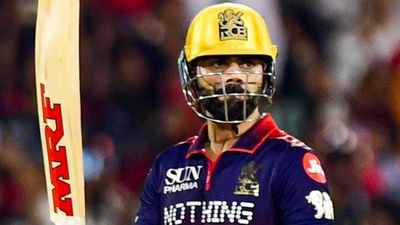 IPL 2026: रायपुर में शतक के बाद विराट कोहली ने क्यों नहीं मनाया जश्न? किंग ने बताया दिल जीतने वाला कारण