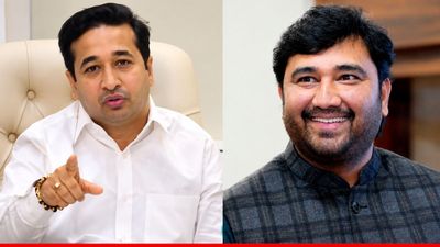'नितेश राणे के होटल में मिलता है मटन-मच्छी', कौन है ये BJP नेता? वर्चुअल' कुर्बानी सलाह पर मंत्री की खोली पोल
