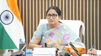 दिल्ली की सड़कों का होने वाला है डिजिटल इलाज! ट्रैफिक-जलभराव पर एक साथ वार करेगी रेखा सरकार की नई योजना