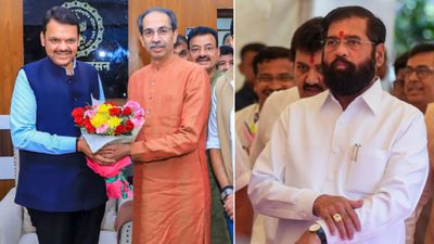 Fadnavis-Uddhav ने एक साथ किया फ्लाइट से सफर, Eknath Shinde ने किसे बताया चतुर और षड्यंत्रकारी?