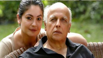 Fathers Day 2026:  क्या महेश भट्ट ने अपनाया इस्लाम? बेटी पूजा ने बताया पापा की शादी का सच, पहली पत्नी कौन? 