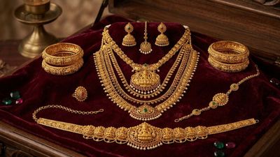 Gold Rate Today: सोने की कीमतों ने दी राहत, लगातार दूसरे दिन घटे दाम, खरीदारी से पहले चेक कर लें लेटेस्ट रेट