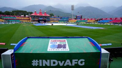 IND vs AFG: भारत-अफगानिस्तान मैच पर मंडराया रद्द होने का खतरा, क्या है मुकाबला कैंसल करने का कट ऑफ़ टाइम