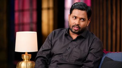 Khan Sir Net Worth: आखिर कितनी संपत्ति के मालिक हैं पटना वाले खान सर? यूट्यूब और कोचिंग से कितनी होती है कमाई