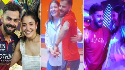 RCB की खिताबी जीत के बाद जश्न में डूबे विराट और अनुष्का, डांस फ्लोर पर बिखेरा जलवा, पार्टी वीडियो आया सामने! 