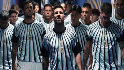 FIFA World Cup के बीच लियोनेल मेसी पर टूटा दुखों का पहाड़, पिता की बिगड़ी तबीयत, अस्पताल में हुए भर्ती