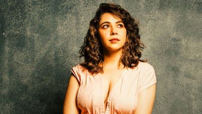 'बेड पर सोने की कीमत लगाई', 40 साल की फेमस एक्ट्रेस को मिला ऐसा 'गंदा ऑफर', बताया बॉलीवुड का कड़वा सच