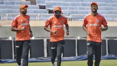 DSP in Team India: बिहार के लाल मुकेश और आकाश दीप संभालेंगे DSP की कमान, जानें कब पहनेंगे वर्दी?
