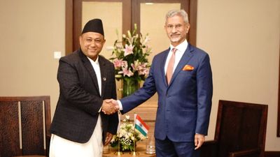 Nepal: भारत दौरे के ठीक बाद चीन जा रहे हैं नेपाली विदेश मंत्री? बीजिंग को क्या संदेश देना चाहती है बालेन सरकार