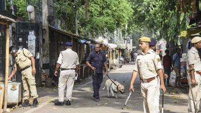 Khan Sir Coaching Case: कोचिंग सेंटरों की लड़ाई पर पटना पुलिस सख्त, छात्रों के लिए जारी की ये बड़ी चेतावनी!