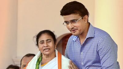 क्या ममता बनर्जी के लिए यूसुफ पठान की सांसदी छुड़वाने पहुंचे थे सौरव गांगुली? दादा ने खुद सामने आकर बताया सच