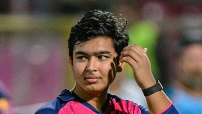 Vaibhav Suryavanshi बनेंगे एक्टर? फेमस डायरेक्टर ने ऑफर की फिल्म? 15 साल के खिलाड़ी की चमकी किस्मत!