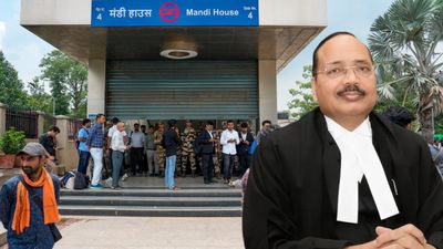 '16 मेट्रो स्टेशन नहीं खोले तो हम लेंगे एक्शन', CJP प्रोटेस्ट के बीच CJI का दिल्ली मेट्रो को अल्टीमेटम!