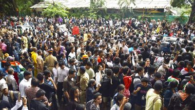 हायजैक हुआ CJP का NEET प्रोटेस्ट? मेदांता पहुंचे जेपी नड्डा, खत्म होगा सोनम वांगचुक का अनशन?