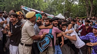'संसद भवन उखाड़ दिया जाएगा', CJP प्रोटेस्ट में किसने दी भारत को नेपाल बनाने की धमकी? वीडियो वायरल