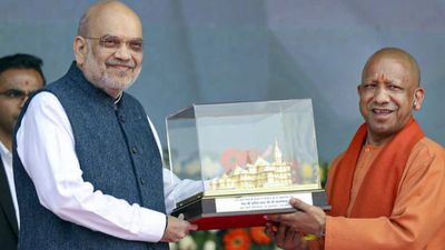 CM Yogi की Amit Shah से मुलाकात, Ram Mandir से लेकर चर्चा के केंद्र में कौन से मुद्दे? 5 Point में समझें मायने