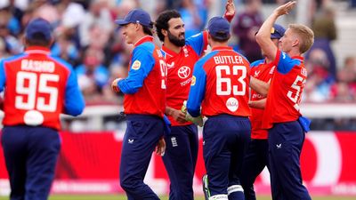 IND vs ENG: दूसरे टी20 के लिए इंग्लैंड की प्लेइंग-11 का ऐलान, खतरनाक खिलाड़ी डेब्यू करने को तैयार! 