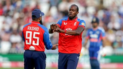 'सपाट पिचें और छोटी बाउंड्री,' जोफ्रा आर्चर ने कसा टीम इंडिया पर तंज, IPL पर भी साधा निशाना
