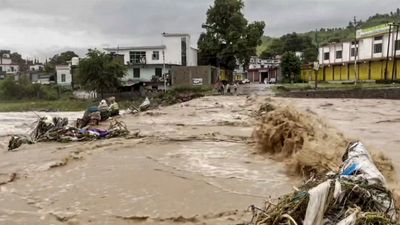 जम्मू राजौरी-पुंछ बादल फटने से 10 लोगों की गई जान, हिमाचल में भी लैंड स्लाइड, एक्शन में अमित शाह