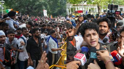 Jantar Mantar Protest: खत्म होगा CJP का आंदोलन? जे.पी. नड्डा के बुलावे पर मिलने पहुंचे कॉकरोच पार्टी के नेता