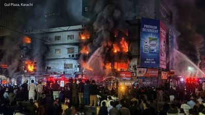 वाह रे Pakistan! अग्निकांड में 11 से साल के बच्चे को बनाया बलि का बकरा, हादसे में गईं थी 72 जानें
