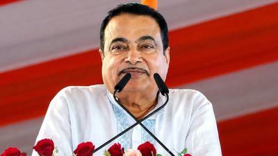 'हवा में उड़ने वाली 'फ्लाइंग बस'  जल्‍द लॉन्‍च करूंगा', नितिन गडकरी ने शेयर किया कॉन्सेप्ट, Video वायरल 