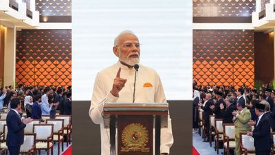 PM Modi Indonesia: 'विस्तार नहीं, विकास चाहते हैं', इंडोनेशिया की संसद में PM मोदी ने चीन को दिया संदेश