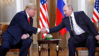 Putin-Trump Phone Call: पुतिन-ट्रंप के बीच 90 मिनट तक फोन पर हुई सीक्रेट बातचीत, रूस ने रखी कई शर्तें