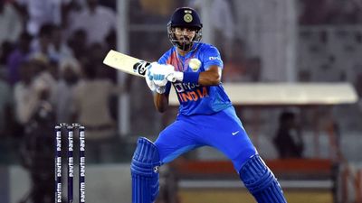 Shreyas Iyer: श्रेयस अय्यर के नाम जुड़ा बेहद शर्मनाक रिकॉर्ड, इतिहास में पहली बार हुआ ऐसा!