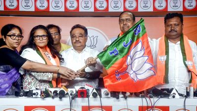 ममता बनर्जी को झटका देकर BJP में आए 3 नेताओं को पार्टी ने दिया राज्यसभा टिकट,अब ससंद में बढ़ेगी NDA की ताकत