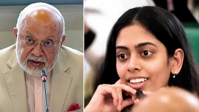 कौन हैं IFS पूजा कुमारी झा, ढाका में दिखाया भारत का गलत नक्शा तो तुरंत किया विरोध,अब क्यों हो रही है चर्चा?