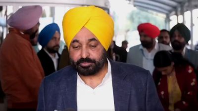 पंजाब में अवैध प्रवासियों को लेकर राजनीति तेज, CM भगवंत मान ने केंद्र सरकार पर किया हमला